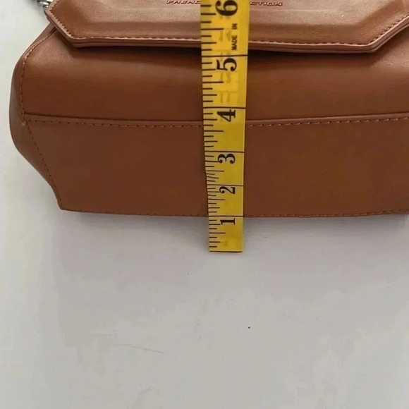 French Connection Crossbody Bag 23 L x 18 H x 8 W golden brown NWOT - Picture 10 of 12